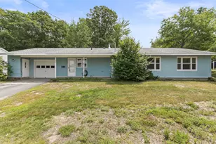 236 Congress Cir, Topsham, ME 04086 - Photo 1