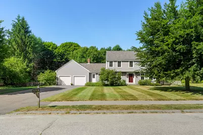 35 Fieldstone Drive, Yarmouth, ME 04096 - Photo 1