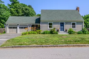 8 White Birch Ln, Portland, ME 04103 - Photo 1