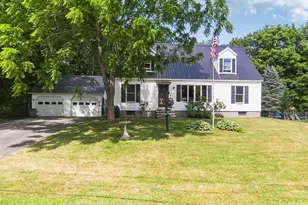 10 Fuller St, Richmond, ME 04357 - Photo 1