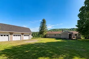 34 Cricket Ln, Sebago, ME 04029 - Photo 1