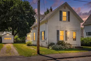 60 Willow St, Rockland, ME 04841 - Photo 1