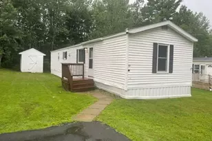 104 Sparrow Dr, Augusta, ME 04330 - Photo 1