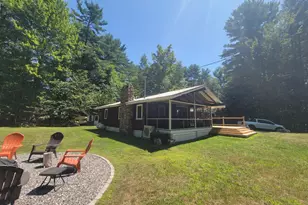 9 Wildflower Ln, Naples, ME 04055 - Photo 1