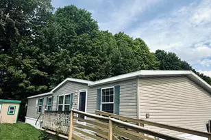 30 Oak St, Oakland, ME 04963 - Photo 1