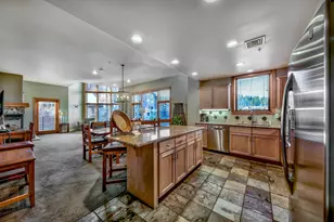 2100 N Village Dr, Truckee, CA 96161 - Photo 7