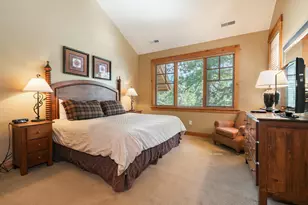 12540 Legacy Ct, Truckee, CA 96161 - Photo 9