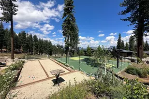 15004 Peak View Pl, Truckee, CA 96161 - Photo 25