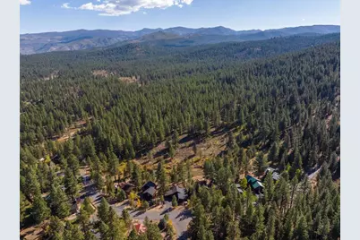 10794 Regency Circle, Truckee, CA 96161 - Photo 9