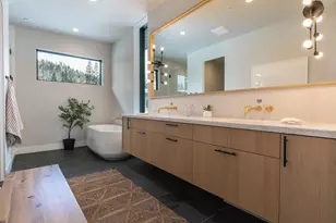 211 Palisades Cir, Olympic Valley, CA 96146 - Photo 9