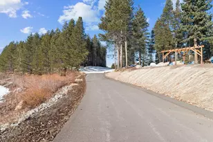 11849 Deerfield Dr, Truckee, CA 96161 - Photo 25