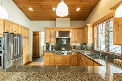 12323 Lookout Loop #F10-38, Truckee, CA 96161 - Photo 9
