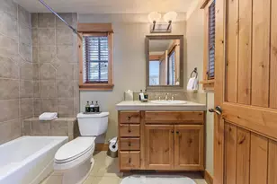 12339 Lookout Loop, Truckee, CA 96161 - Photo 21