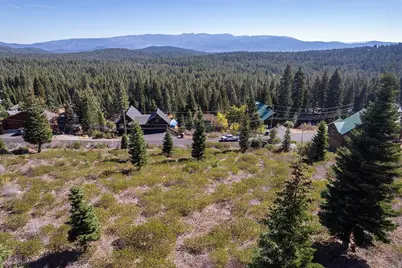 13038 Skislope Way, Truckee, CA 96161 - Photo 5