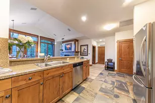 4001 Northstar Dr, Truckee, CA 96161 - Photo 9