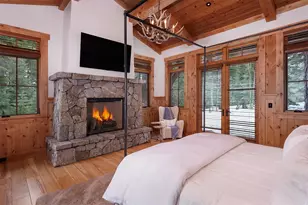 8458 Valhalla Dr, Truckee, CA 96161 - Photo 17