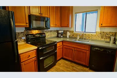11723 Snowpeak Way #567, Truckee, CA 96161 - Photo 7