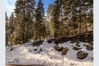 11392 Lockwood Drive, Truckee, CA 96161 - Photo 11