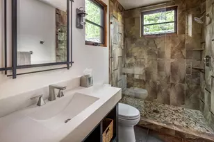 9619 Dunsmuir Way, Truckee, CA 96161 - Photo 21