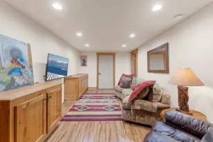 6442 Donner Rd, Tahoe Vista, CA 96148 - Photo 19