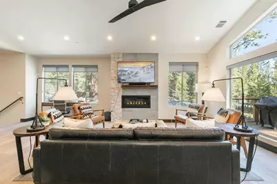 783 Michael Court #Share C, South Lake Tahoe, CA 96150 - Photo 3
