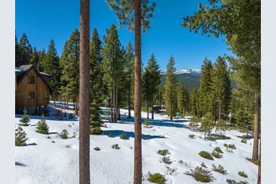 2532 N Summit Place, Truckee, CA 96161 - Photo 1