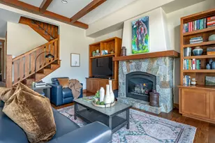 10213 Annies Loop, Truckee, CA 96161 - Photo 9