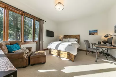 10789 Labelle Court, Truckee, CA 96161 - Photo 19