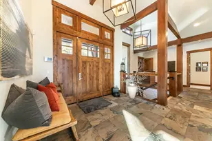 10789 Labelle Ct, Truckee, CA 96161 - Photo 5