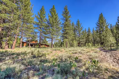 7445 Lahontan Drive, Truckee, CA 96161 - Photo 11