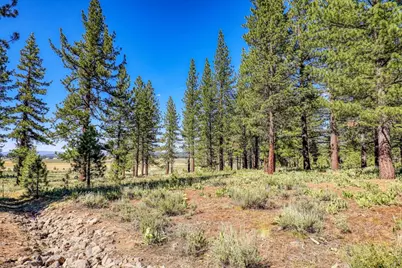 7445 Lahontan Drive, Truckee, CA 96161 - Photo 13