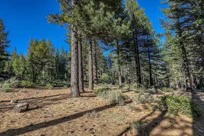 10576 Brickell Court, Truckee, CA 96161 - Photo 7