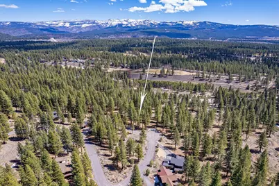 10576 Brickell Court, Truckee, CA 96161 - Photo 1