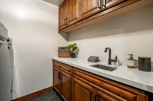 7401 Larkspur Ln, Truckee, CA 96161 - Photo 27