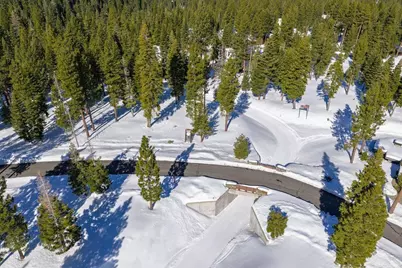 19050 Glades Place, Truckee, CA 96161 - Photo 5