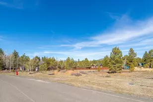 10536 Courtenay Ln, Truckee, CA 96161 - Photo 1