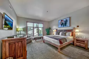 2100 N Village Dr, Truckee, CA 96161 - Photo 13