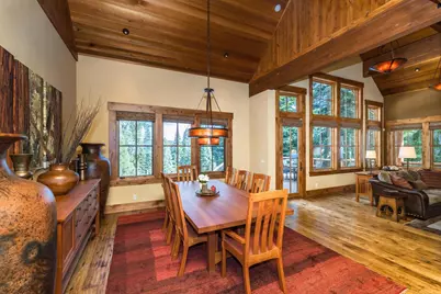 11221 Skislope Way, Truckee, CA 96161 - Photo 9