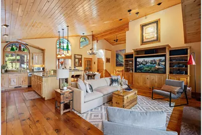 12987 Hillside Drive, Truckee, CA 96161 - Photo 11