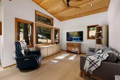 14075 Herringbone Way, Truckee, CA 96161 - Photo 15