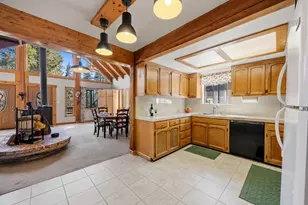 21146 Donner Pass Rd, Soda Springs, CA 95728 - Photo 7