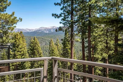 15132 Boulder Place, Truckee, CA 96161 - Photo 3