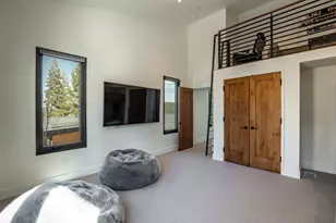 15132 Boulder Pl, Truckee, CA 96161 - Photo 23