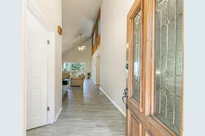 10880 Laurelwood Drive, Truckee, CA 96161 - Photo 3