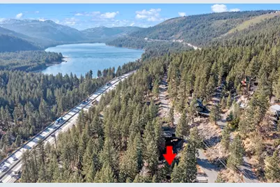 12515 E Sierra Drive, Truckee, CA 96161 - Photo 1
