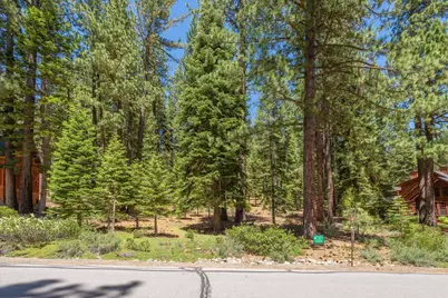 11752 Saddleback Drive, Truckee, CA 96161 - Photo 7