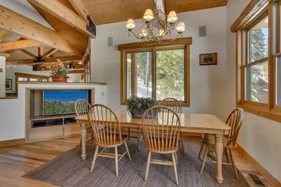 1809 Woods Point Way, Truckee, CA 96161 - Photo 13