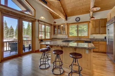1809 Woods Point Way, Truckee, CA 96161 - Photo 9