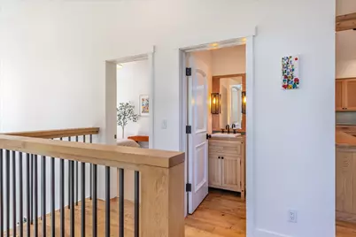 10947 Zermatt Drive, Truckee, CA 96161 - Photo 15