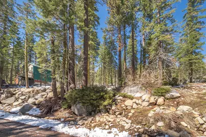 51337 Jeffery Pine Drive, Soda Springs, CA 95728 - Photo 5